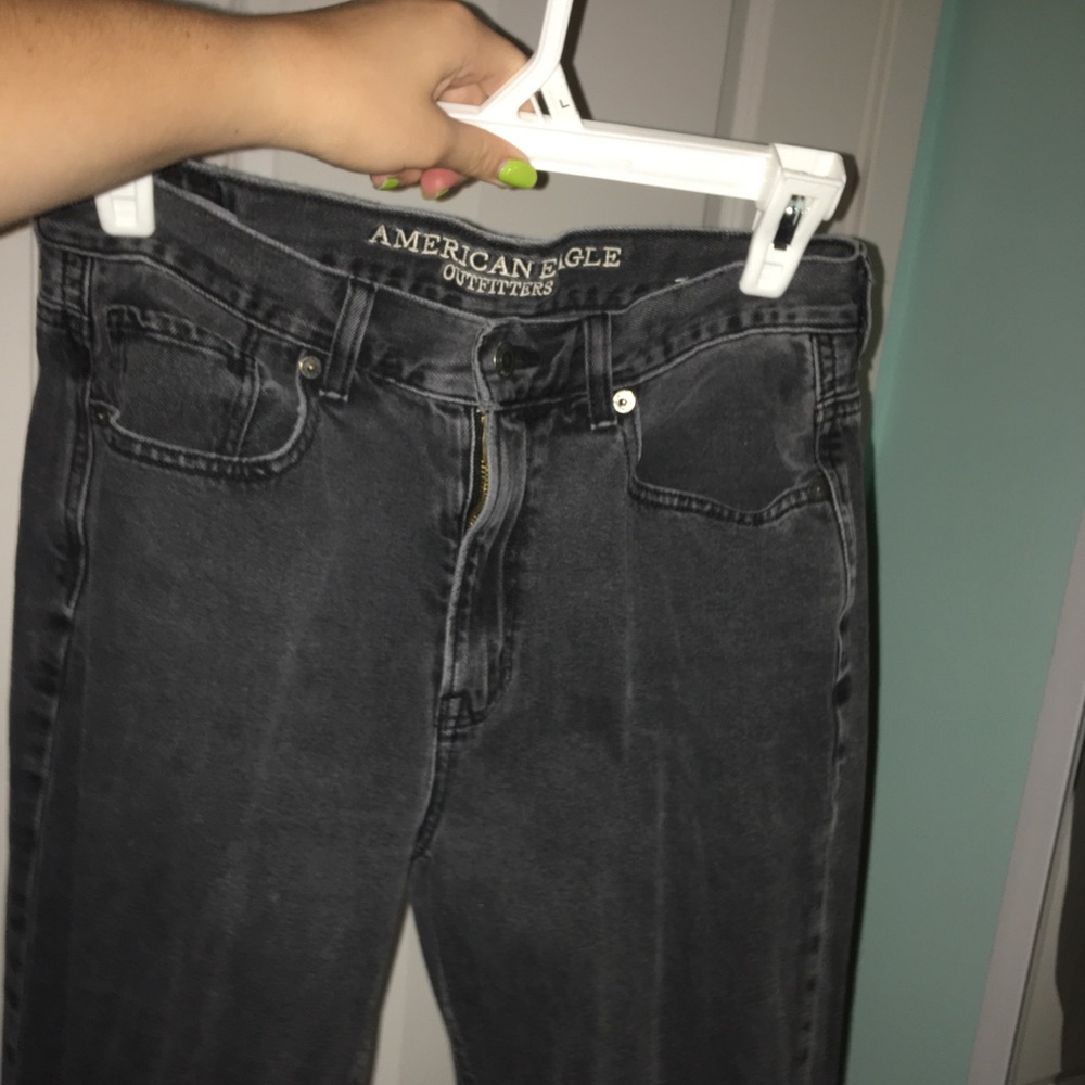 Black mom jeans